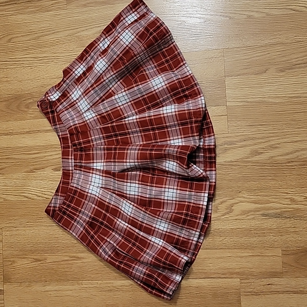 Plaid mini skirt